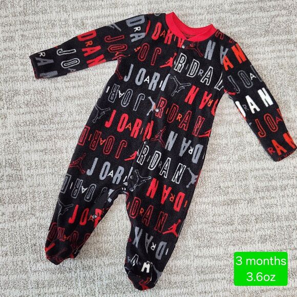 Michael Jordan fleece footed one piece pajamas pjs size 3 months - Picture 1 of 9
